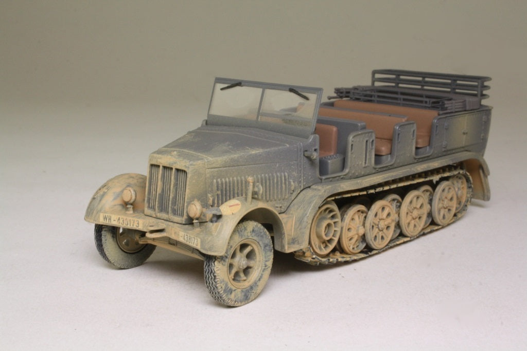 CORGI SDKFZ.7 GERMAN HALF-TRACK JUNE 1940